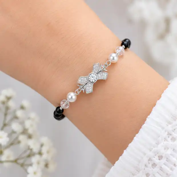 Gyary 925 Sterling Silver Black Beaded Floral Bracelet