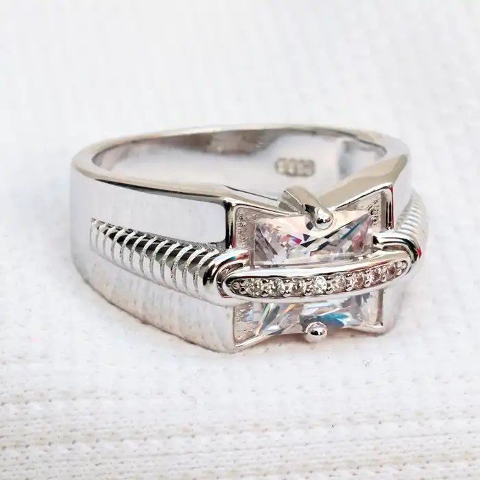 Gyary Men’s Sterling Silver Royal Square CZ Statement Ring